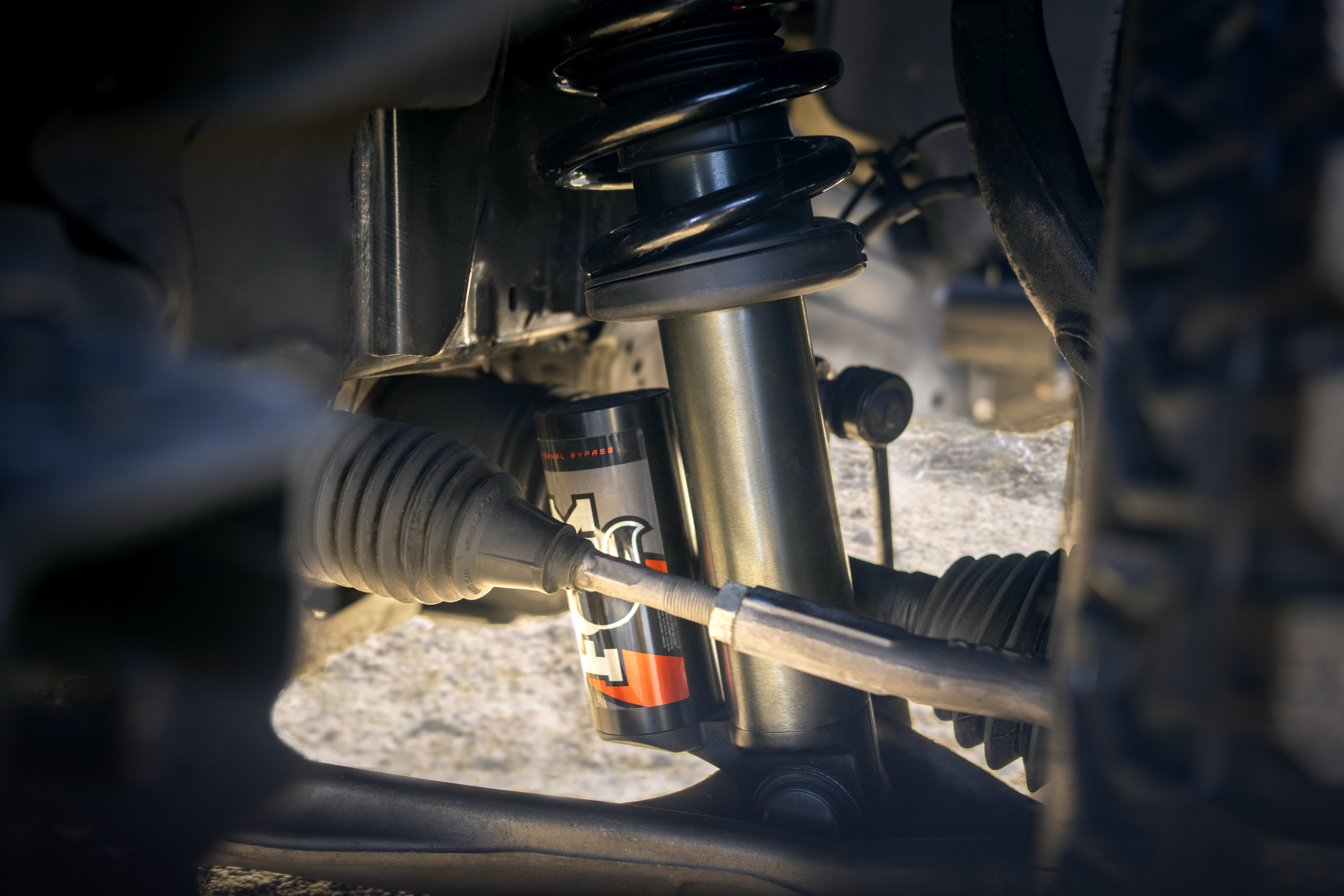 The Fox internal bypass shock is optional on Bronco RTR.